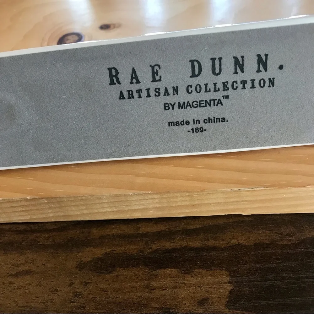 Rae Dunn Table Plaque NWOT
